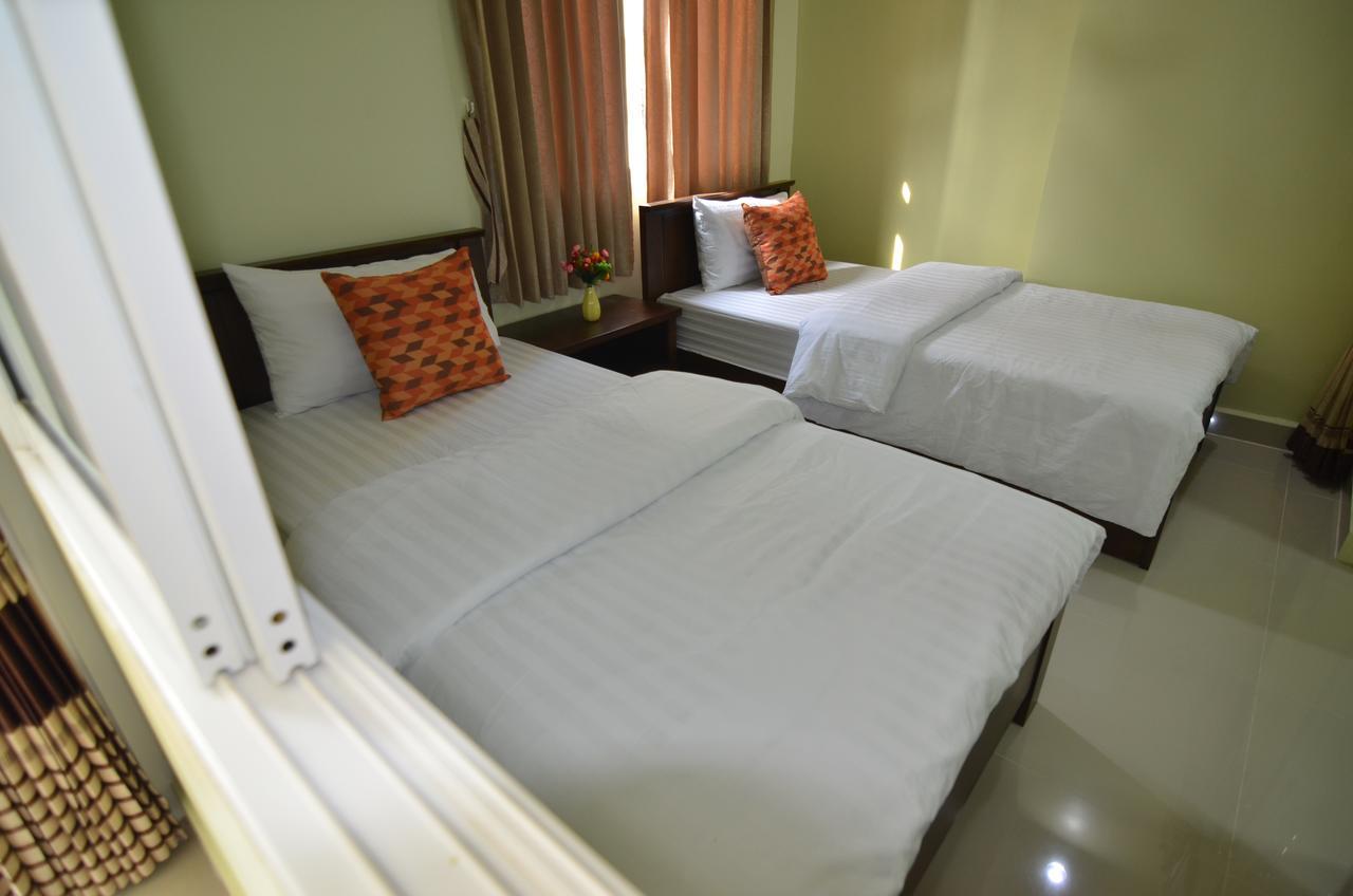 The Best Place Samut Prakan Exterior foto